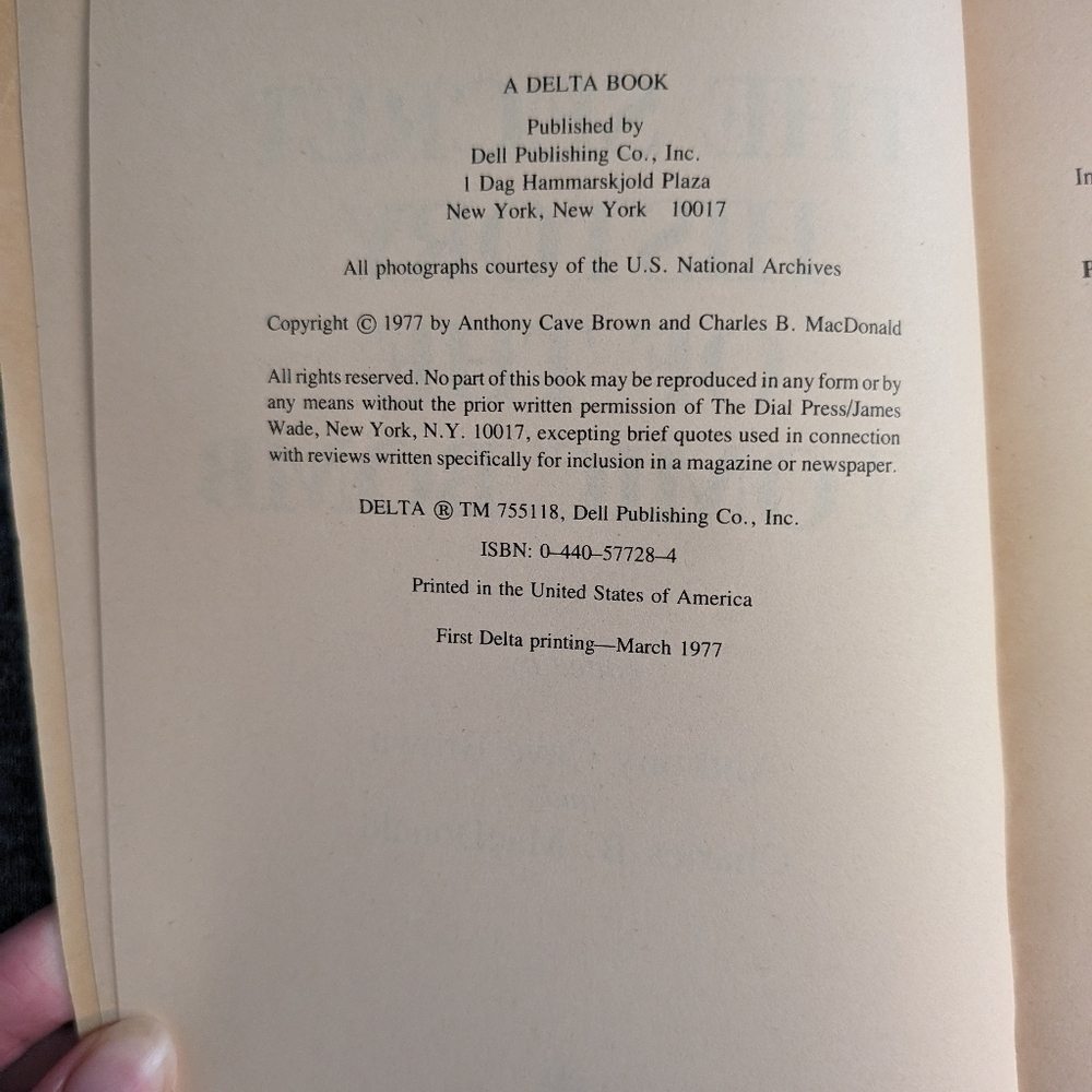 Brown & MacDonald, "The Secret History of the Atomic Bomb," 1977, 1st Ed… - Picture 5 of 5